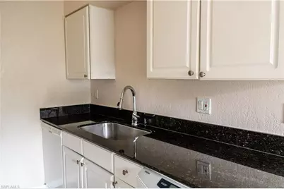 4627 Bayshore Dr #I-4, Naples, FL 34112 - Photo 7