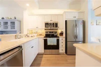 410 Bayfront Pl #2407, Naples, FL 34102 - Photo 3
