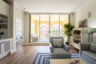 410 Bayfront Pl, Naples, FL 34102 - Photo 7