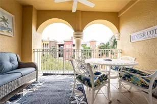 410 Bayfront Pl, Naples, FL 34102 - Photo 9