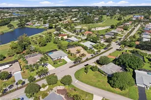64 Pebble Beach Blvd, Naples, FL 34113 - Photo 49