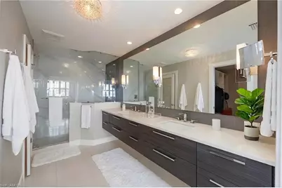 4530 Gulf Shore Blvd N #2-212, Naples, FL 34103 - Photo 9