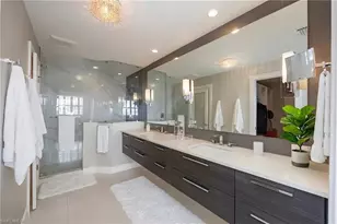 4530 Gulf Shore Blvd N, Naples, FL 34103 - Photo 9