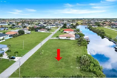 1207 NW 35th Ave, Cape Coral, FL 33993 - Photo 3