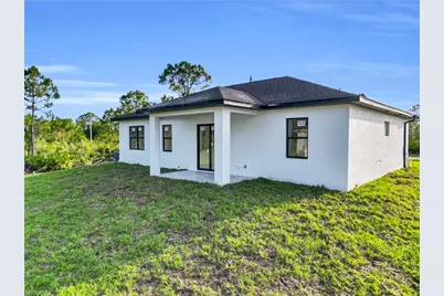 748 Colyer St E, Lehigh Acres, FL 33974 - Photo 23