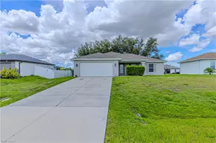 1506 NE 7th Pl, Cape Coral, FL 33909 - Photo 1