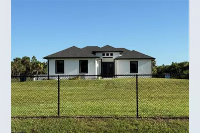 2641 36th Ave SE, Naples, FL 34117 - Photo 1