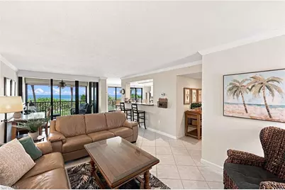 10475 Gulf Shore Dr #114, Naples, FL 34108 - Photo 5