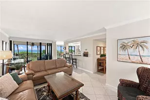 10475 Gulf Shore Dr, Naples, FL 34108 - Photo 5