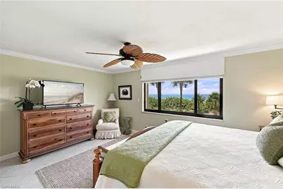 10475 Gulf Shore Dr #114, Naples, FL 34108 - Photo 15