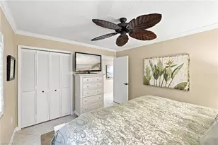 10475 Gulf Shore Dr, Naples, FL 34108 - Photo 19