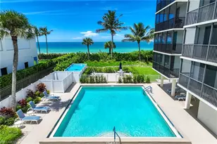 10475 Gulf Shore Dr, Naples, FL 34108 - Photo 25