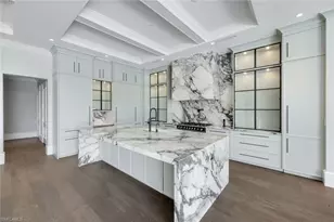 1690 Chesapeake Ave, Naples, FL 34102 - Photo 5