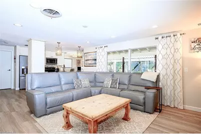 5675 Golden Oaks Ln, Naples, FL 34119 - Photo 7