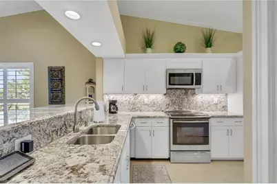 5270 Fox Hollow Dr #607, Naples, FL 34104 - Photo 11
