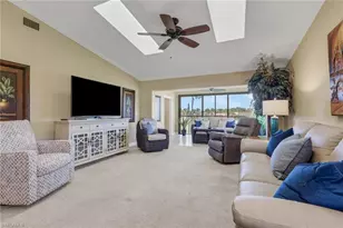 5270 Fox Hollow Dr, Naples, FL 34104 - Photo 17