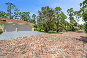 2684 14th Ave NE, Naples, FL 34120 - Photo 3