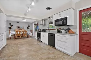 2281 53rd St SW, Naples, FL 34116 - Photo 7