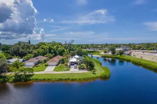 2524 Lee St, Naples, FL 34112 - Photo 7