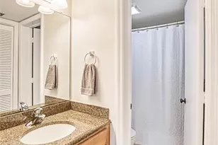 600 Neapolitan Way, Naples, FL 34103 - Photo 27