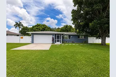 2124 41st Ter SW, Naples, FL 34116 - Photo 1