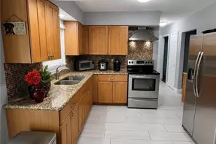 2124 41st Terrace SW, Naples, FL 34116 - Photo 11