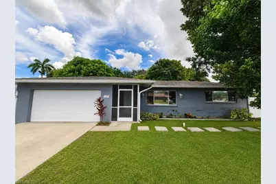 2124 41st Ter SW, Naples, FL 34116 - Photo 17