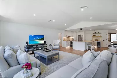 9973 Boca Ave N, Naples, FL 34109 - Photo 5