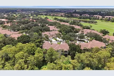 73 Silver Oaks Cir #10201, Naples, FL 34119 - Photo 25
