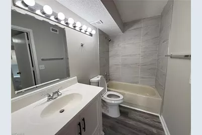13535 Eagle Ridge Dr #725, Fort Myers, FL 33912 - Photo 5