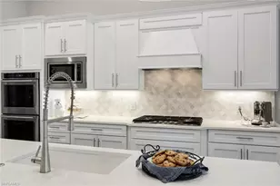 9583 Curlew Dr, Naples, FL 34120 - Photo 17