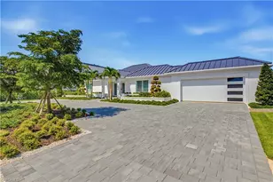 3737 Crayton Rd, Naples, FL 34103 - Photo 41