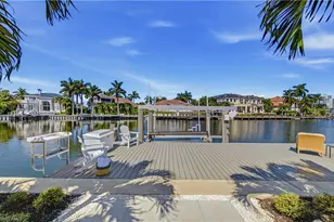 3737 Crayton Rd, Naples, FL 34103 - Photo 31