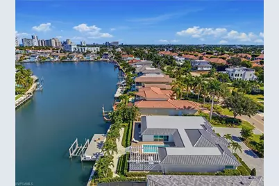 3737 Crayton Rd, Naples, FL 34103 - Photo 29