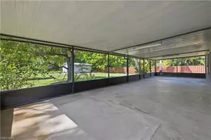 5290 Cypress Ln, Naples, FL 34113 - Photo 25