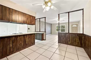 5290 Cypress Ln, Naples, FL 34113 - Photo 7