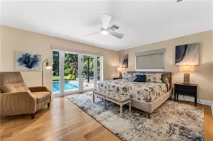 675 Harbour Dr, Naples, FL 34103 - Photo 19