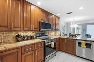 29054 Alessandria Cir, Bonita Springs, FL 34135 - Photo 19