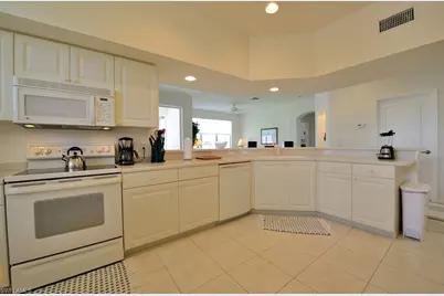 8990 Palmas Grandes Blvd #201, Bonita Springs, FL 34135 - Photo 11