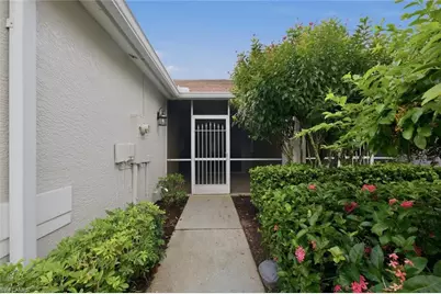 1672 Morning Sun Ln #D22, Naples, FL 34119 - Photo 3
