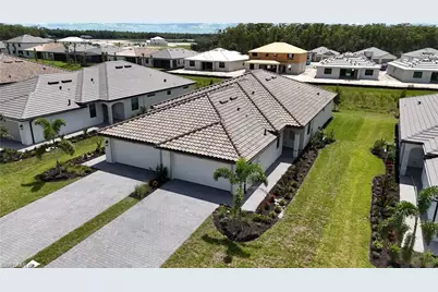 19749 Hinkley Dr, Estero, FL 33928 - Photo 5