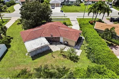 9829 Pennsylvania Ave, Bonita Springs, FL 34135 - Photo 3