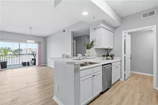 4670 St Croix Ln, Naples, FL 34109 - Photo 7