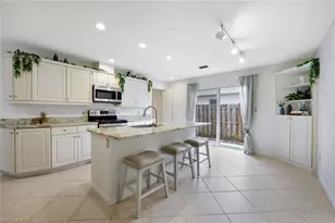 601 97th Ave N, Naples, FL 34108 - Photo 7