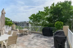 451 Bayfront Pl, Naples, FL 34102 - Photo 29