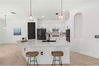 2067 Antigua Ln, Naples, FL 34120 - Photo 17