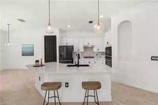 2067 Antigua Ln, Naples, FL 34120 - Photo 17