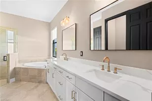 2067 Antigua Ln, Naples, FL 34120 - Photo 15