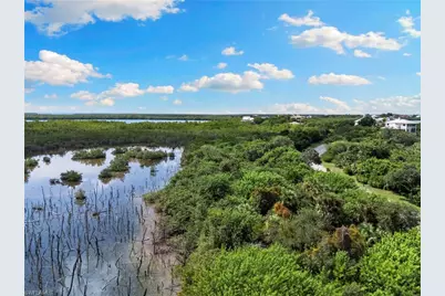 798 Whiskey Creek Dr, Marco Island, FL 34145 - Photo 17