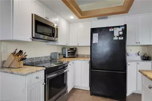 1400 Blue Point Ave, Naples, FL 34102 - Photo 5